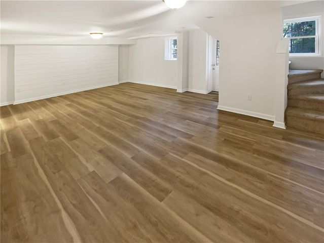 2824 Fontainebleau Drive, Atlanta, GA 30360