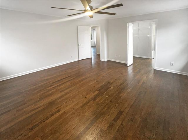 2824 Fontainebleau Drive, Atlanta, GA 30360