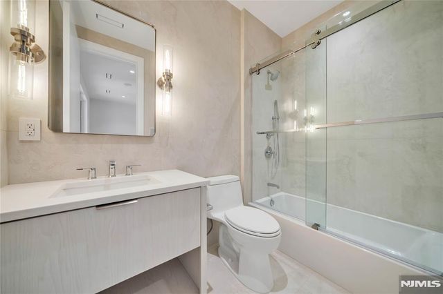 61 Macarthur Avenue, Closter, NJ 07624