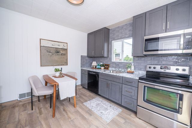 5 W MILLER ST, Murray, UT 84107