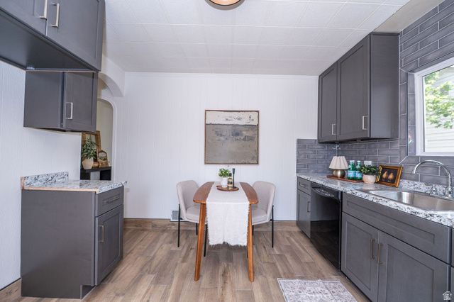 5 W MILLER ST, Murray, UT 84107