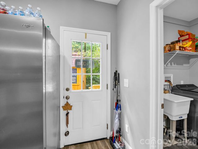16 Starlight Drive, Black Mountain, NC 28711