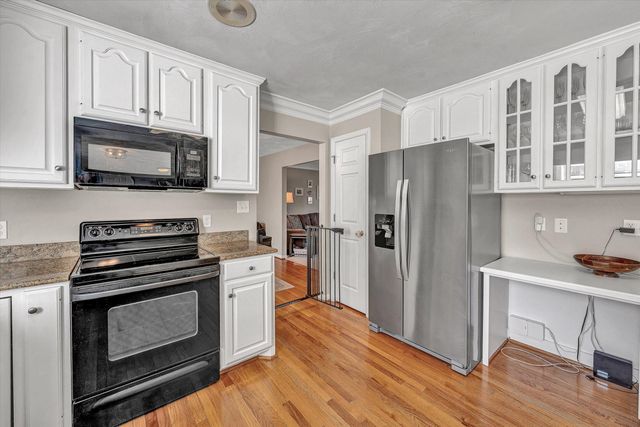 5137 Plantation Grove LN, Roanoke, VA 24012