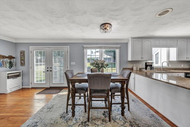 5137 Plantation Grove LN, Roanoke, VA 24012