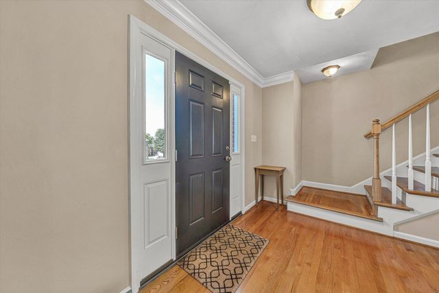 5137 Plantation Grove LN, Roanoke, VA 24012