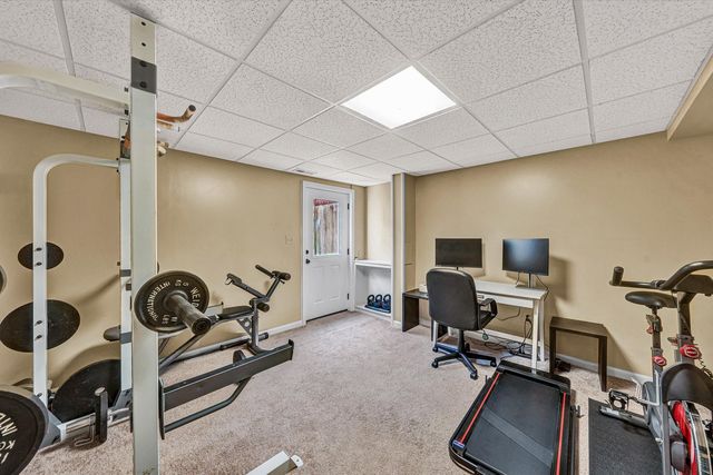 5137 Plantation Grove LN, Roanoke, VA 24012