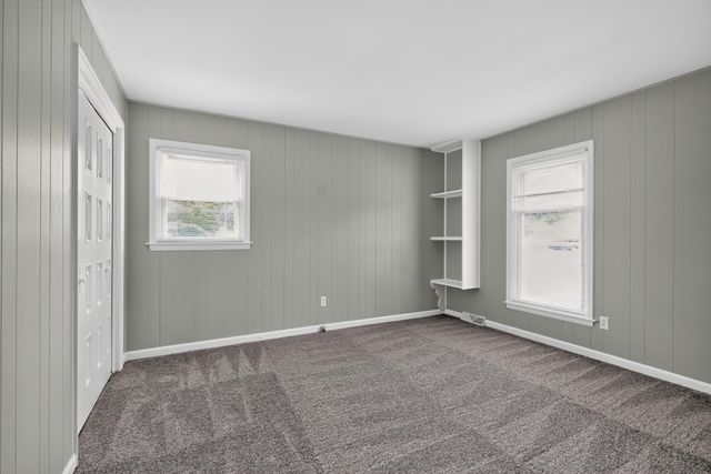 1295 Oaklawn Park, Lexington, KY 40517