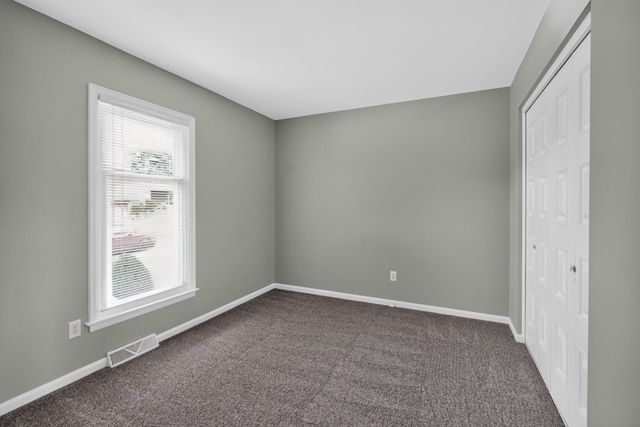 1295 Oaklawn Park, Lexington, KY 40517
