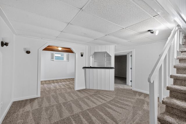 1295 Oaklawn Park, Lexington, KY 40517