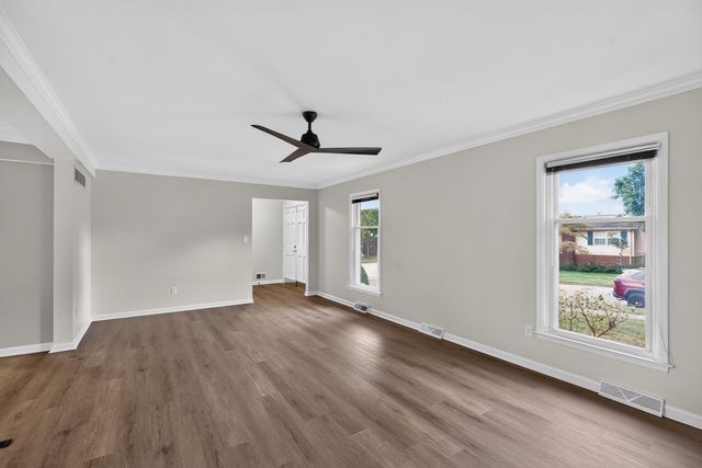 1295 Oaklawn Park, Lexington, KY 40517