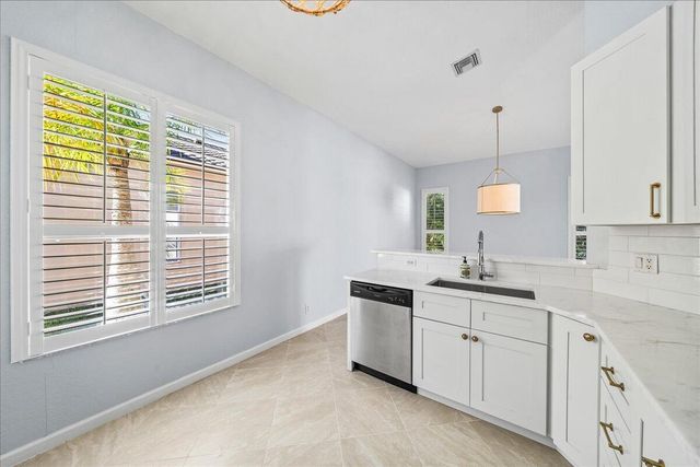 5730 Sunberry Circle, Fort Pierce, FL 34951