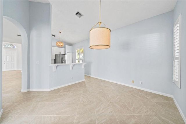 5730 Sunberry Circle, Fort Pierce, FL 34951