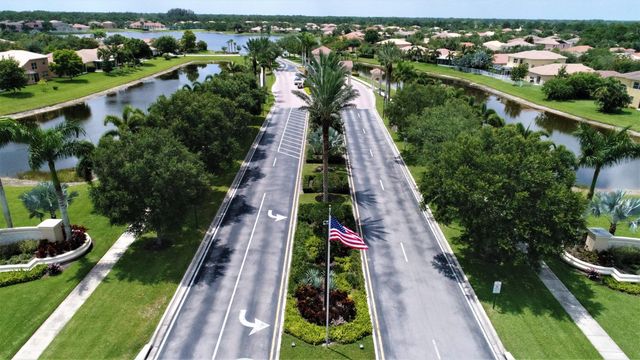 5730 Sunberry Circle, Fort Pierce, FL 34951