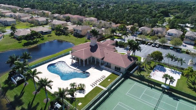 5730 Sunberry Circle, Fort Pierce, FL 34951