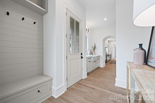 1222 Chandler Place, Charlotte, NC 28211