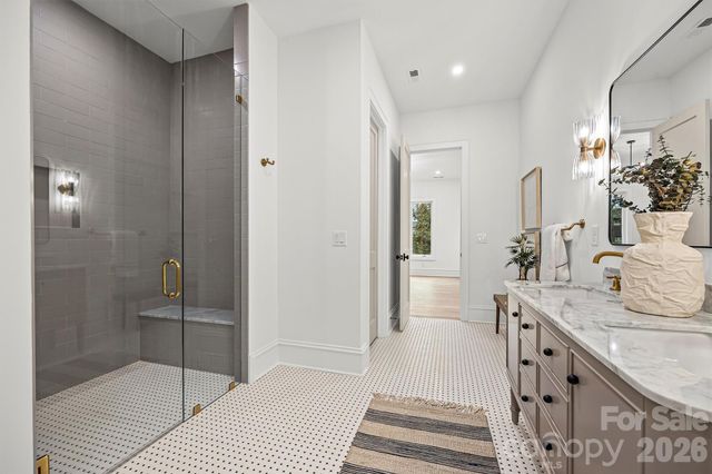 1222 Chandler Place, Charlotte, NC 28211