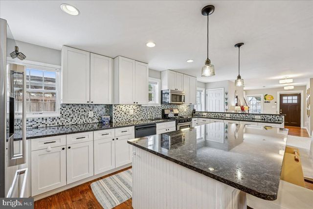 713 ANDERSON AVE, Rockville, MD 20850