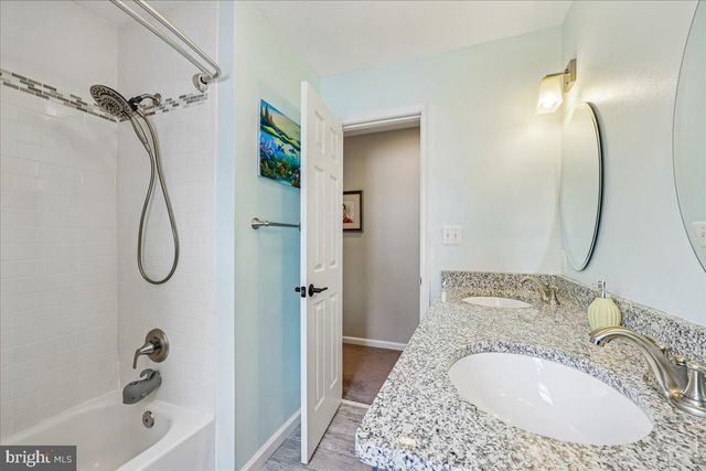 713 ANDERSON AVE, Rockville, MD 20850