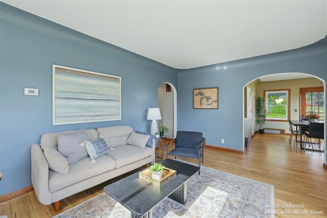 1950 Bauer Road, Jenison, MI 49428