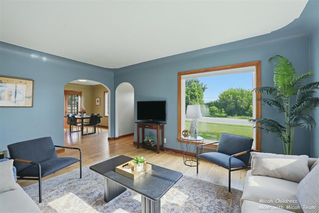 1950 Bauer Road, Jenison, MI 49428