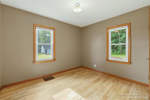 1950 Bauer Road, Jenison, MI 49428