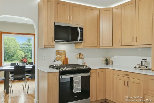 1950 Bauer Road, Jenison, MI 49428