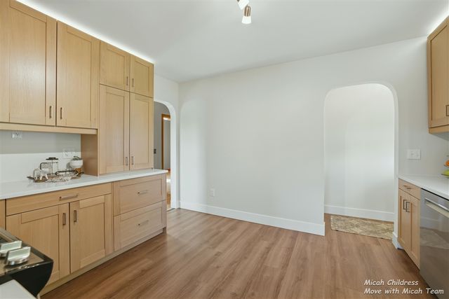 1950 Bauer Road, Jenison, MI 49428