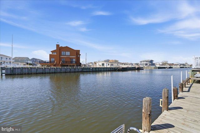 951 BEACH HAVEN WEST BOULEVARD, Manahawkin, NJ 08050