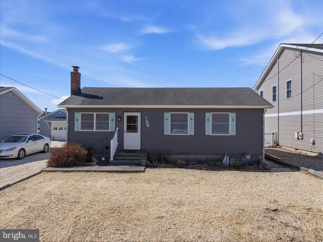 951 BEACH HAVEN WEST BOULEVARD, Manahawkin, NJ 08050