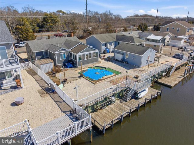 951 BEACH HAVEN WEST BOULEVARD, Manahawkin, NJ 08050