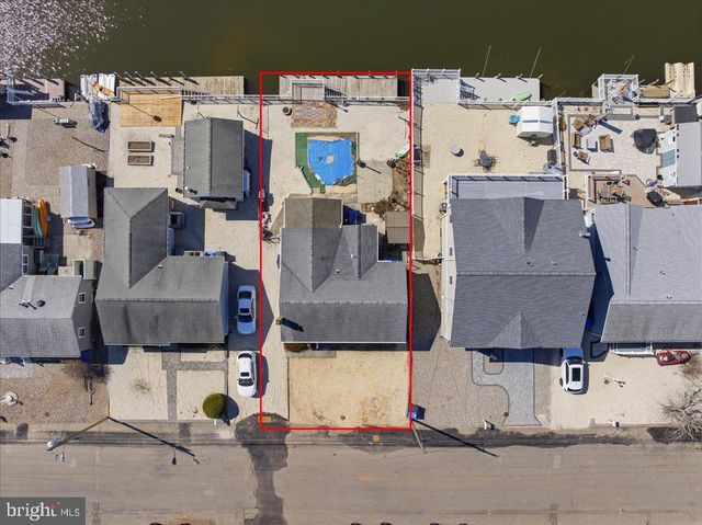 951 BEACH HAVEN WEST BOULEVARD, Manahawkin, NJ 08050