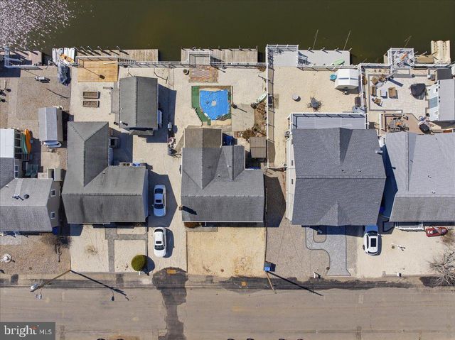 951 BEACH HAVEN WEST BOULEVARD, Manahawkin, NJ 08050