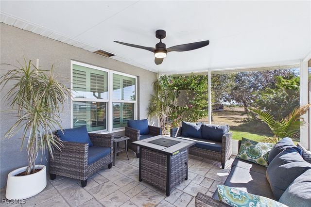 3008 Redwood LN, Labelle, FL 33935