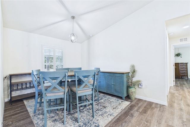 3008 Redwood LN, Labelle, FL 33935