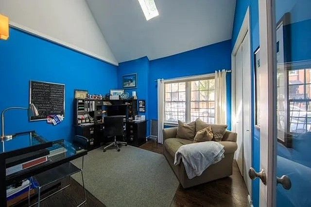 2164 N Bell Avenue, Chicago, IL 60647