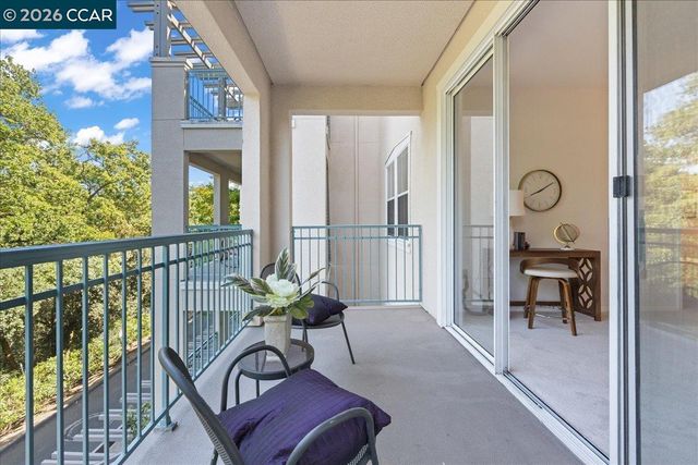 1840 Tice Creek Dr 2340, Walnut Creek, CA 94595