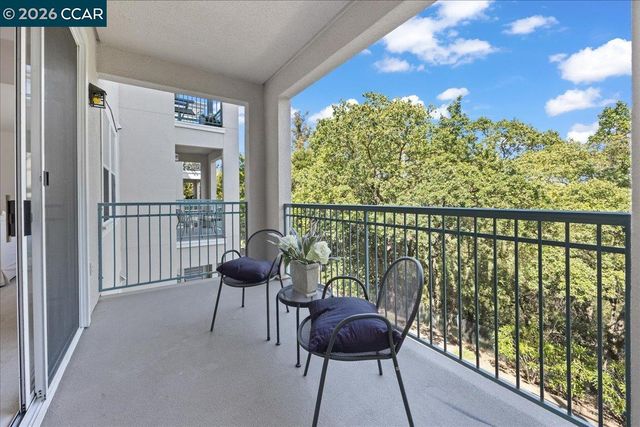1840 Tice Creek Dr 2340, Walnut Creek, CA 94595