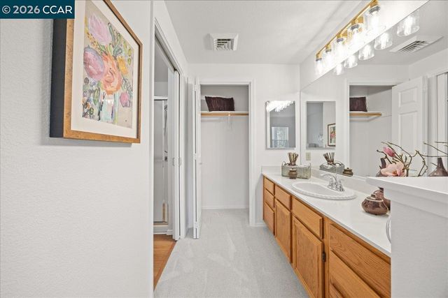1840 Tice Creek Dr 2340, Walnut Creek, CA 94595
