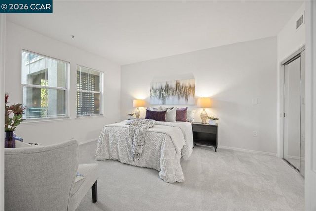 1840 Tice Creek Dr 2340, Walnut Creek, CA 94595