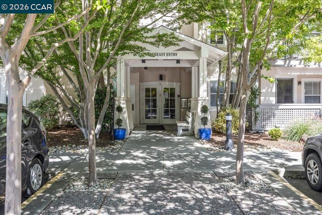 1840 Tice Creek Dr 2340, Walnut Creek, CA 94595