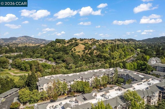 1840 Tice Creek Dr 2340, Walnut Creek, CA 94595