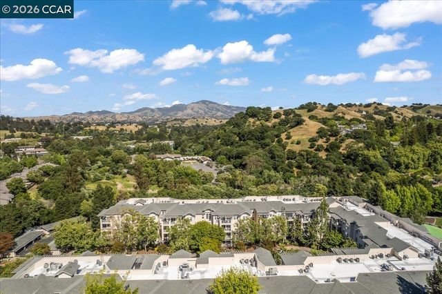 1840 Tice Creek Dr 2340, Walnut Creek, CA 94595