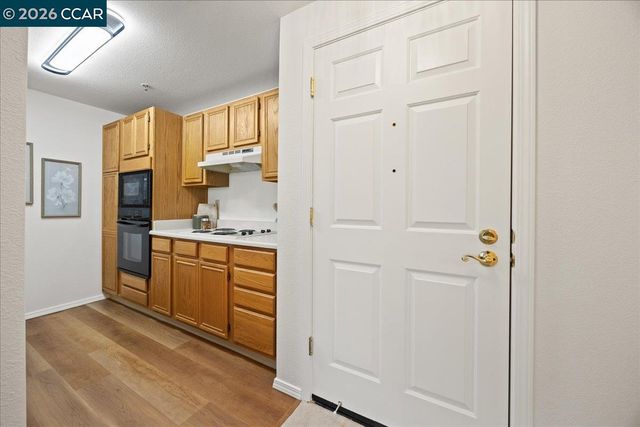1840 Tice Creek Dr 2340, Walnut Creek, CA 94595