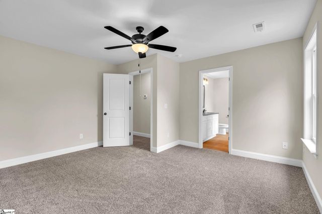 8 Oxford Boulevard, Taylors, SC 29687