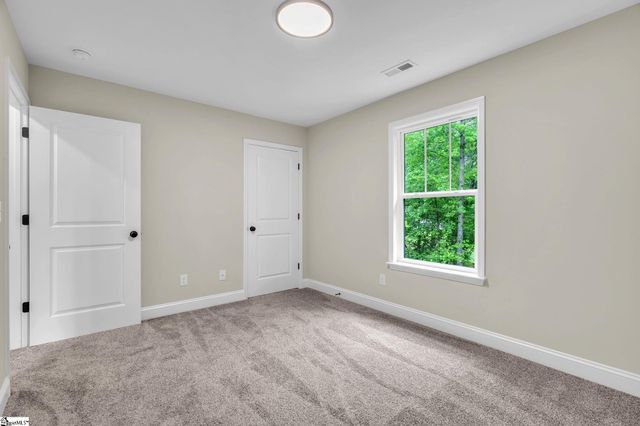 8 Oxford Boulevard, Taylors, SC 29687
