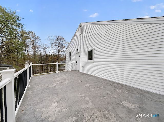 20 Oakridge Road, Trumbull, CT 06611