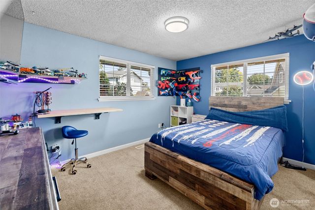 2105 W Stewart, Puyallup, WA 98371