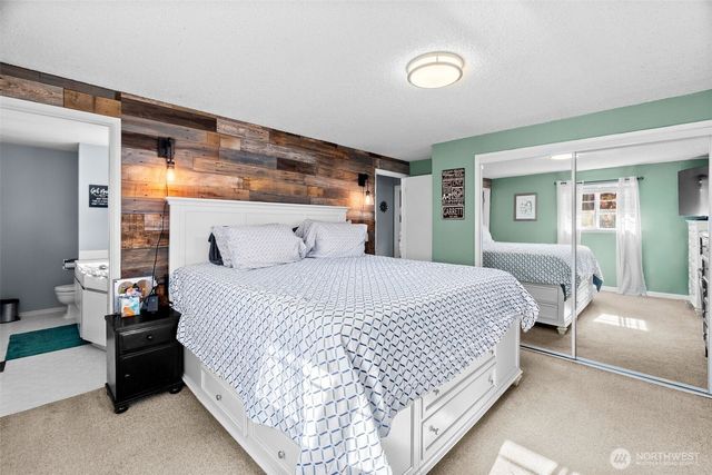 2105 W Stewart, Puyallup, WA 98371