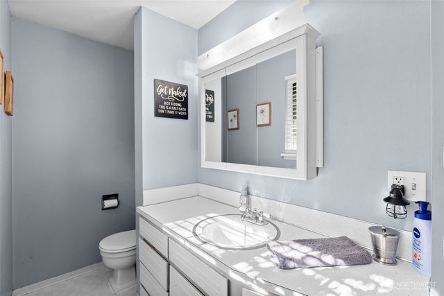 2105 W Stewart, Puyallup, WA 98371