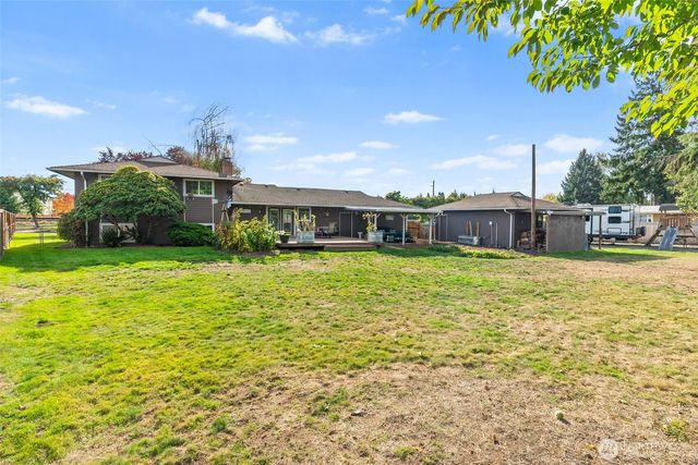 2105 W Stewart, Puyallup, WA 98371